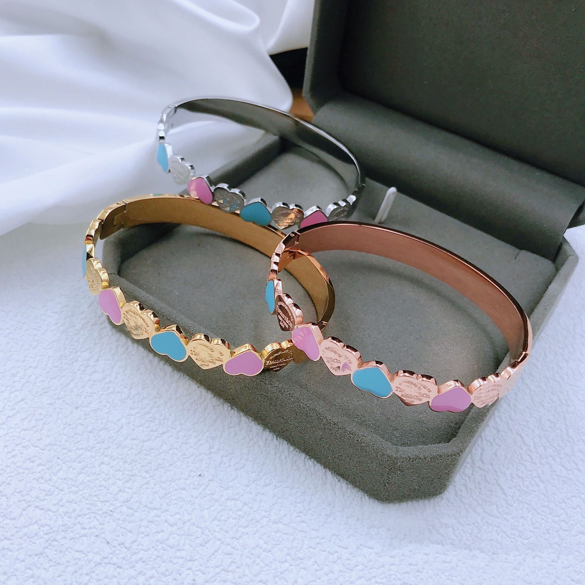 Gold/Silver Heart Bracelet